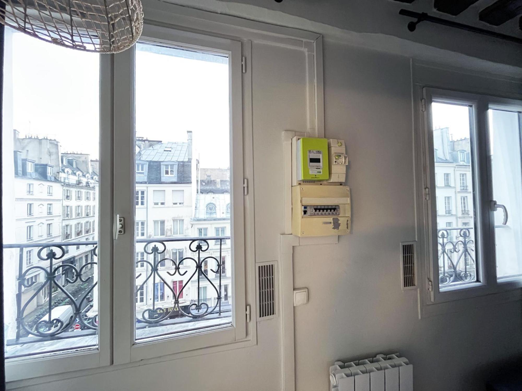 164 - Charming Studio In Center Of Paris Exterior photo