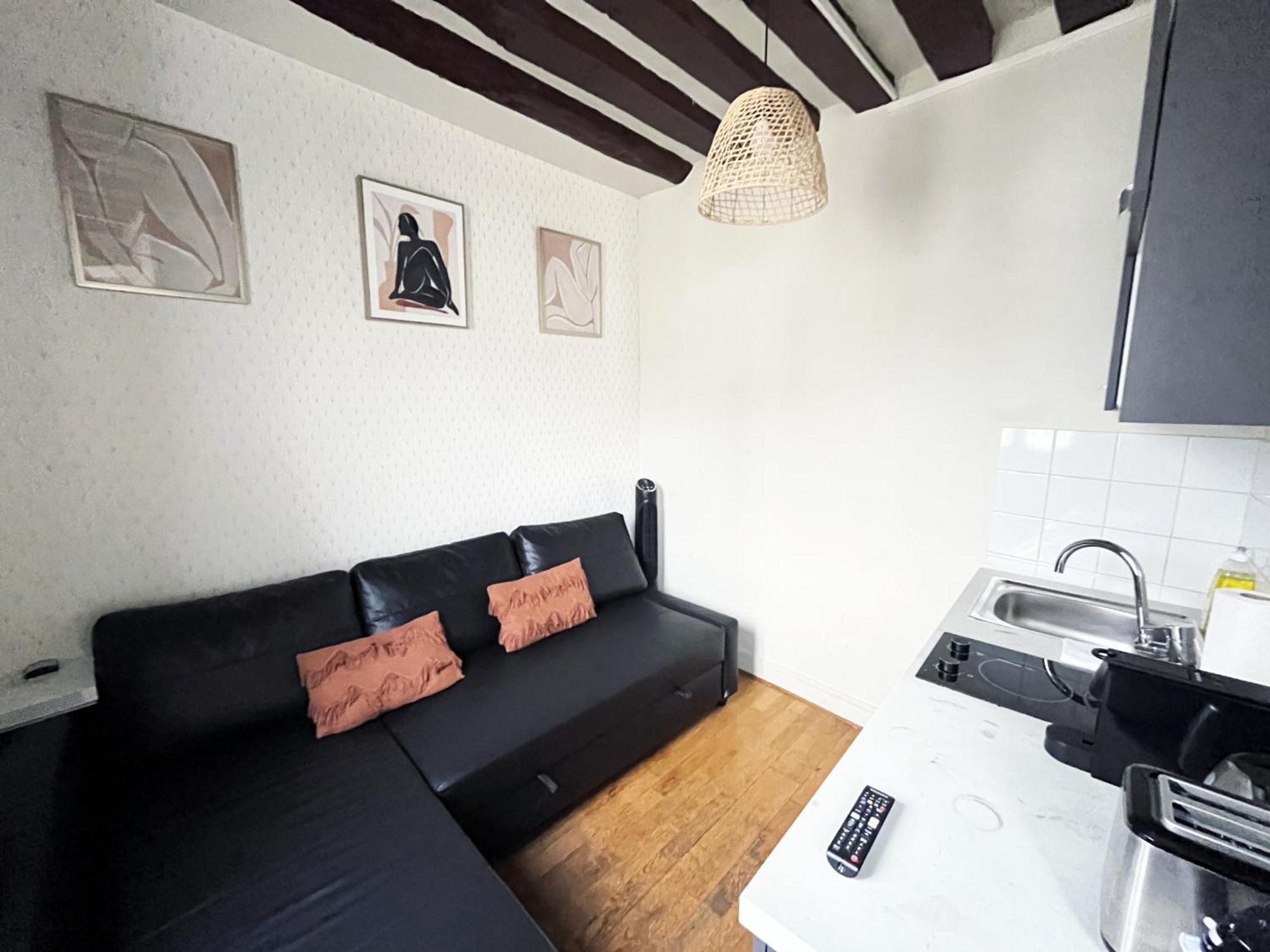 164 - Charming Studio In Center Of Paris Exterior photo